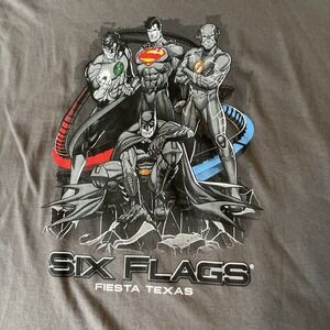 Men's 2XL Justice League Gray T-Shirt Roller Coaster SIX FLAGS Frisco, TX   NEW